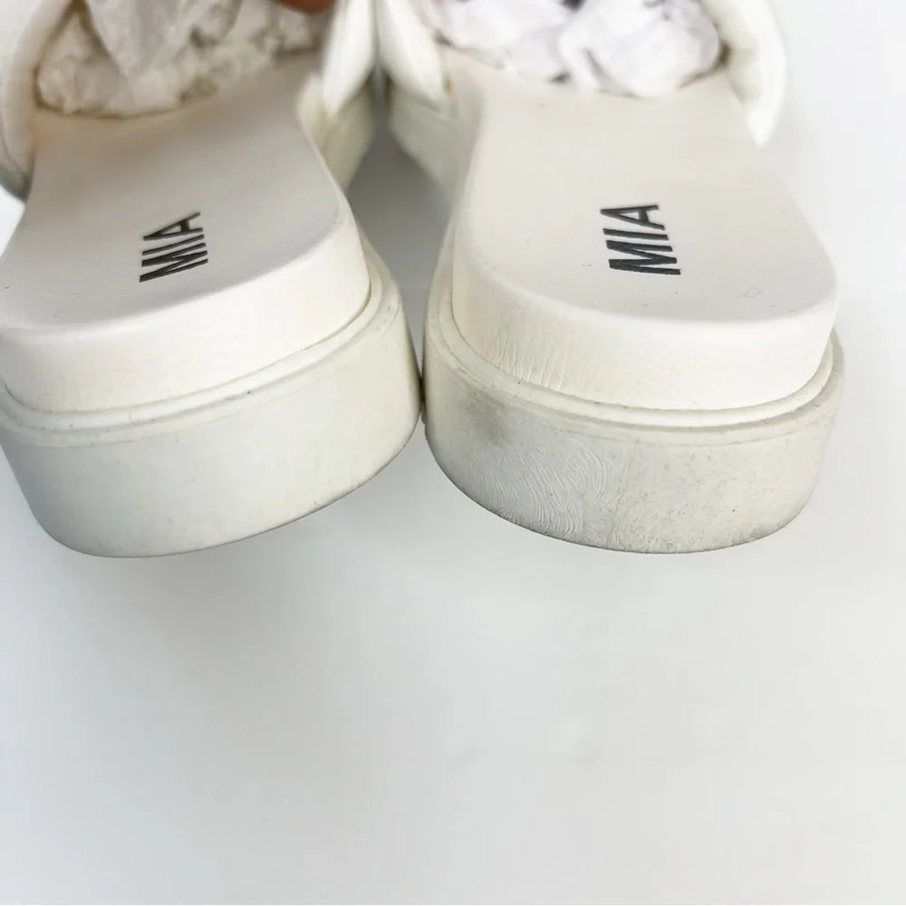 EUC MIA Cimone Quilted Slip On Platform Slide Sandal